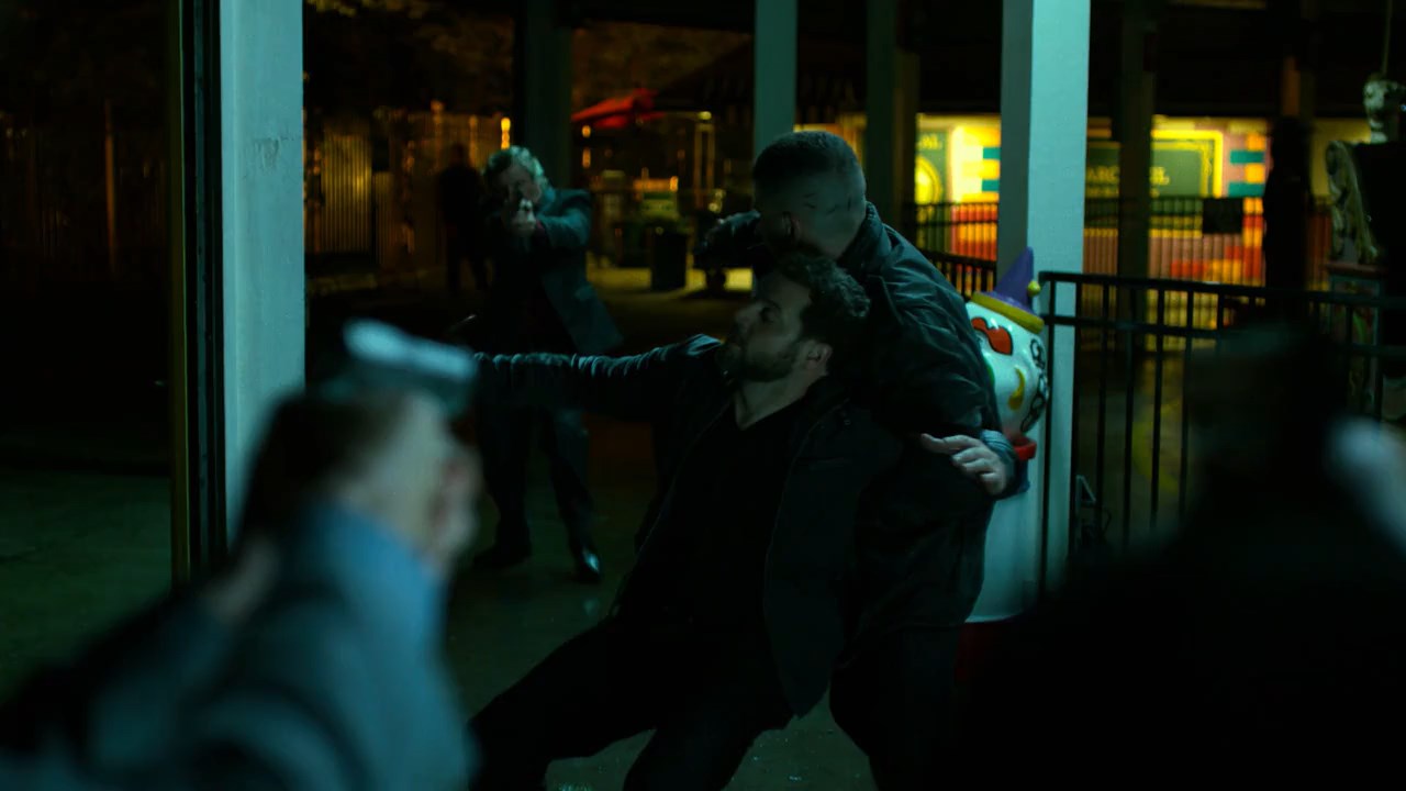 Marvel's Daredevil (2016) Season 2 [Hindi + English] WebRip 480p 720p ESub - Complete Screenshot