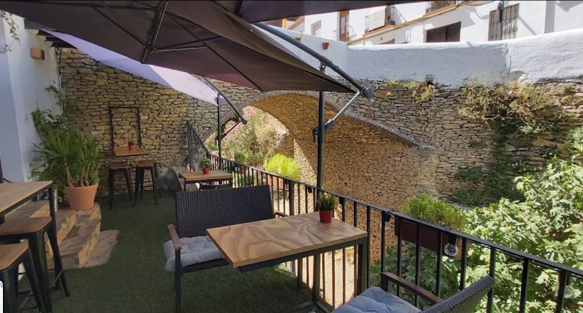 Hotel Restaurante El Almendral en Setenil de las Bodegas ✈️ Foro Andalucía