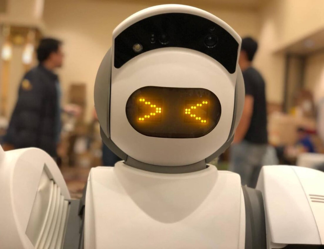 Corea del Norte impulsará la educación con robots de juguete