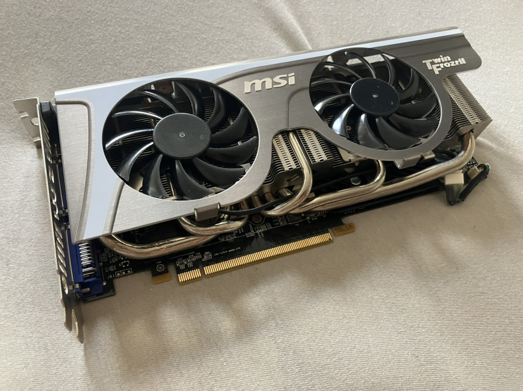 CA2D89F1-0343-4638-A8F4-2019D40A2CBF