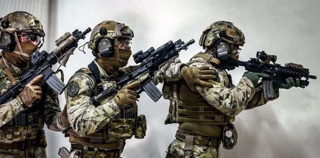 C51DC11F-D003-4211-A5E4-7534994AB533