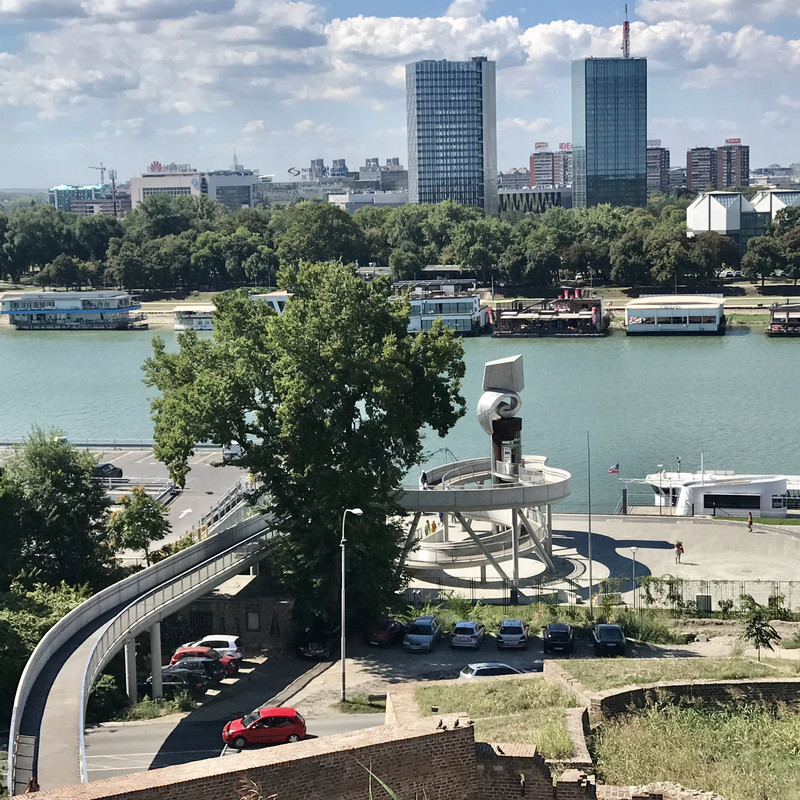 6AE6CE82-8A32-4DC3-B2DF-F93D5A62DAD6