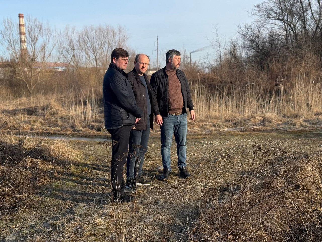 Калуш: Річку Сівка готують до масштабної розчистки та встановлення вузла