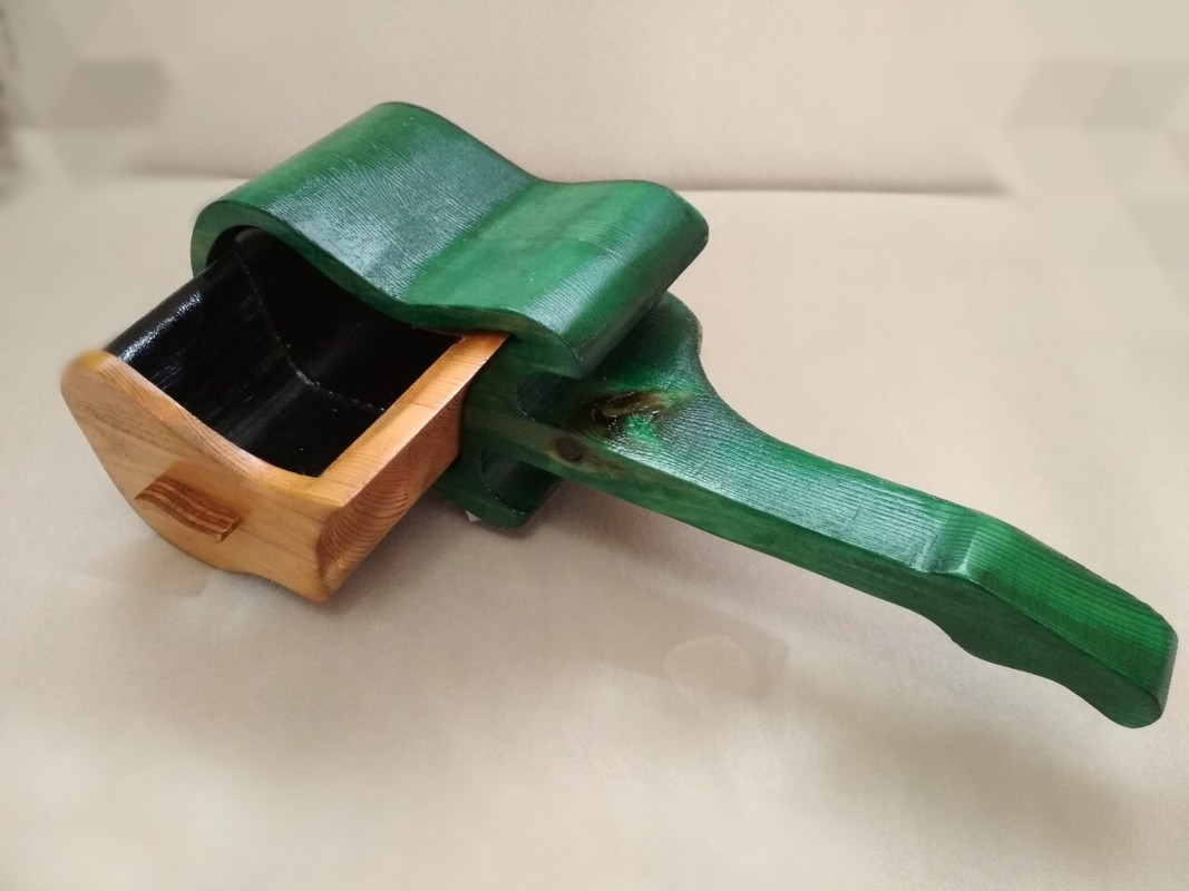 5DEBD2CD-80F1-4B1E-A844-C36E93672B84