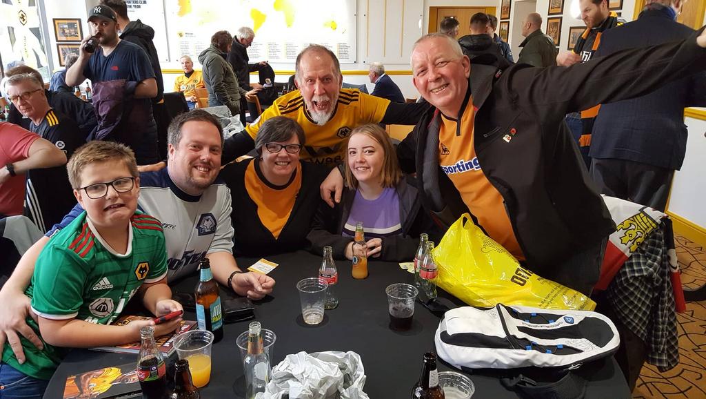 19-10-2019-WWW-Lounge-Saints-18.jpg
