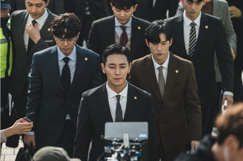 Joo Ji Hoon dalam drama Korea Hyena 