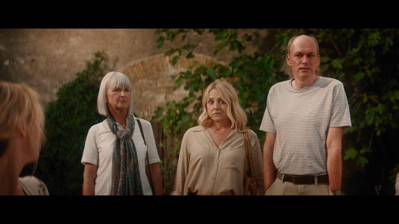 mpv shot Speak No Evil 2024 2160p UHD BDRemux HDR DV HEVC Neciporuk 00 09 46 0005