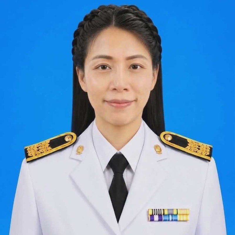 นางสุมาลี    ไชยสิทธิ์