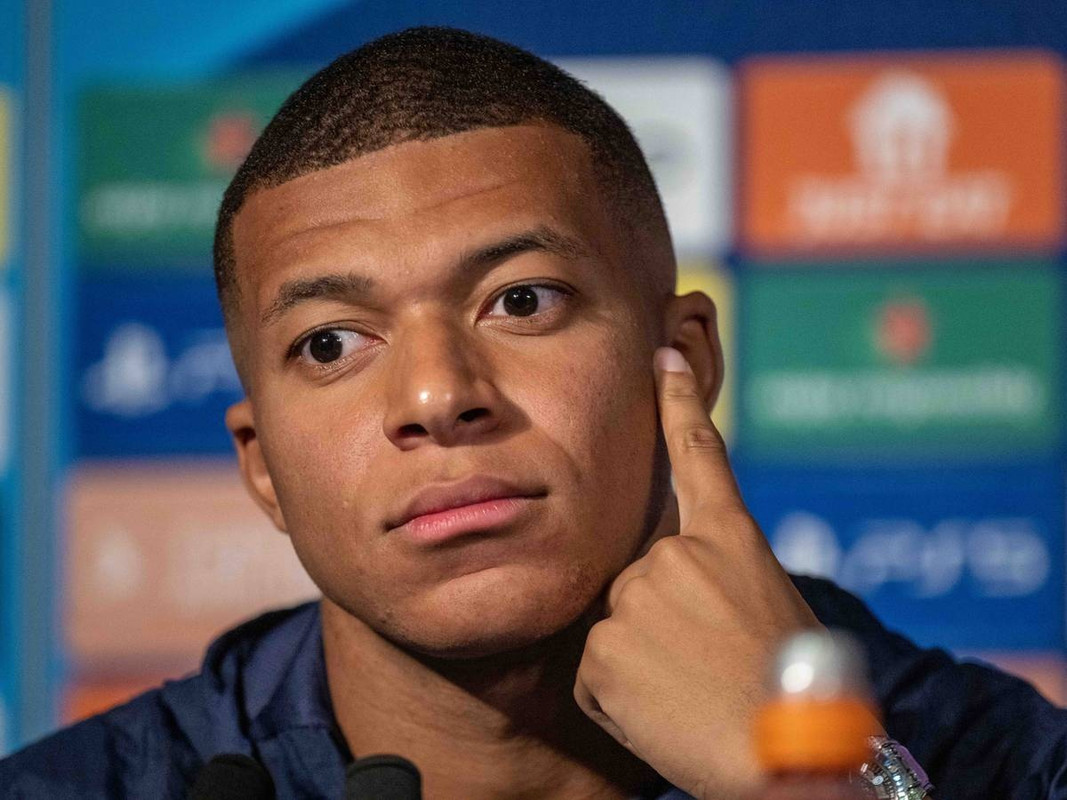 Mbappé: Gobierno de Francia lo critica por 