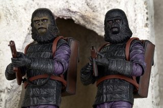 Gorilla2pk6-1300x.jpg