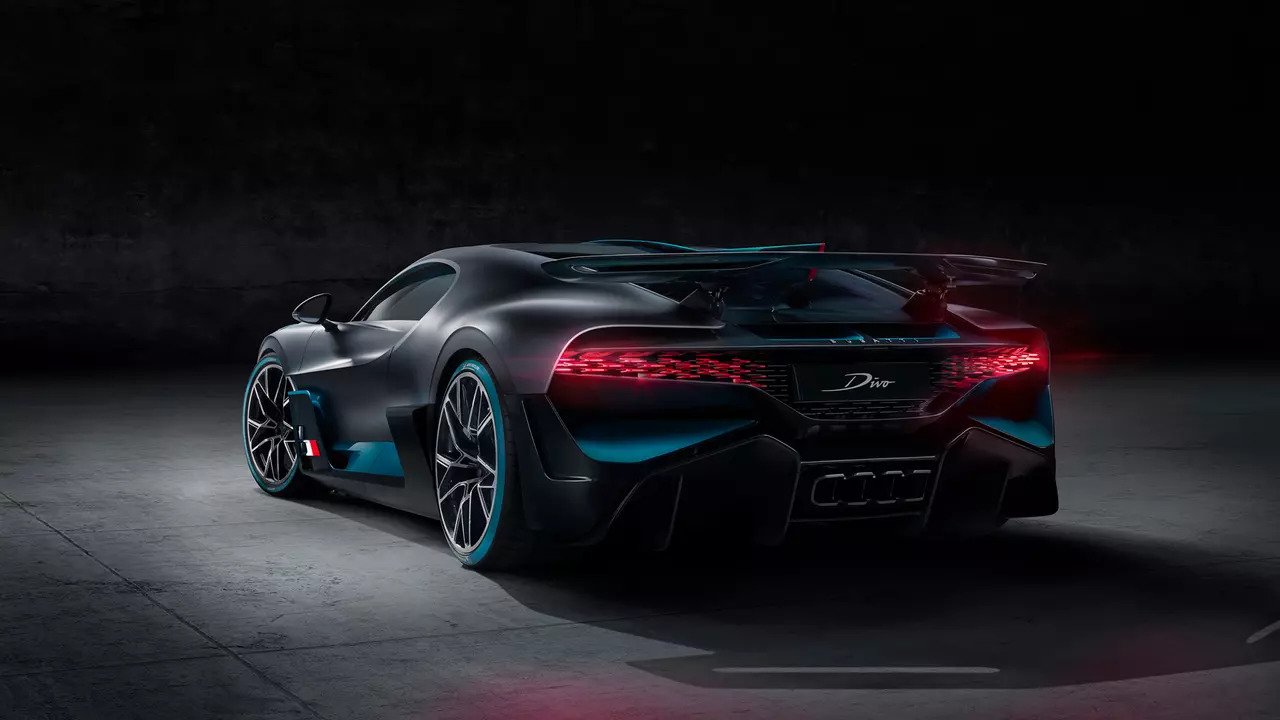 Bugatti Divo (4)