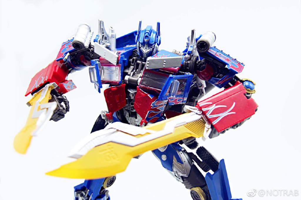 Masterpiece-Movie-Optimus-Prime-04
