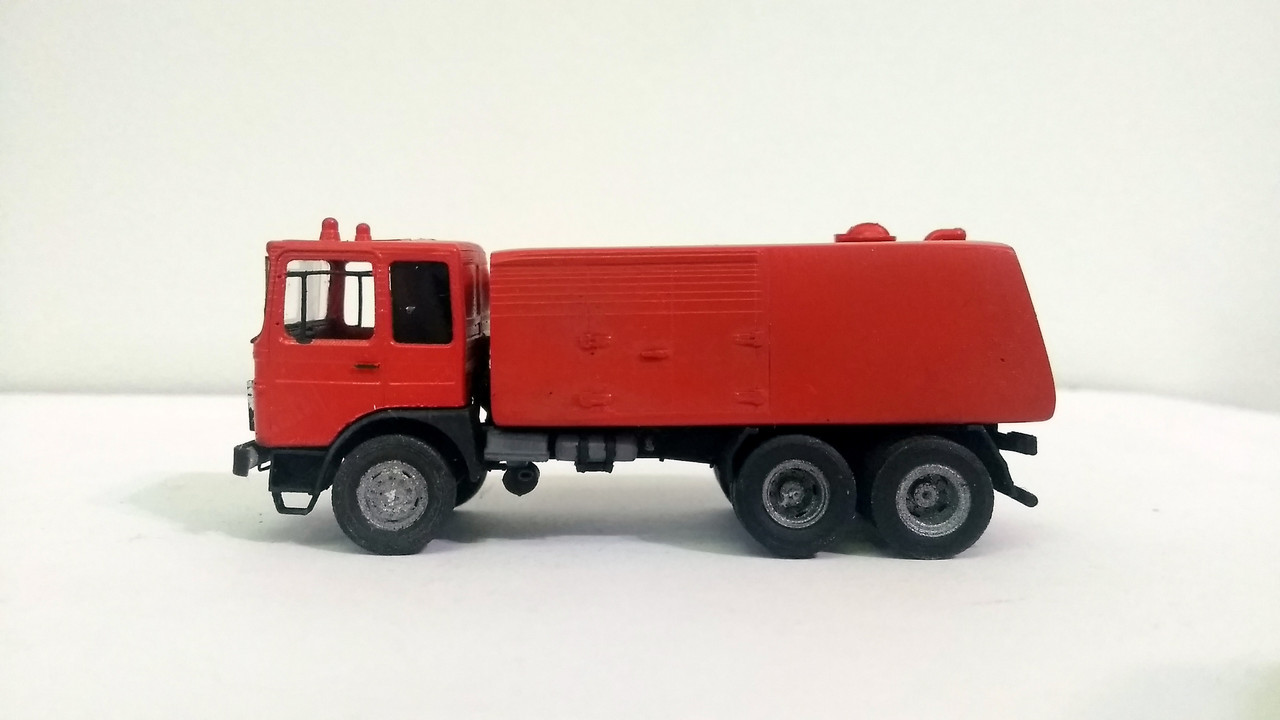 Mach (2366)