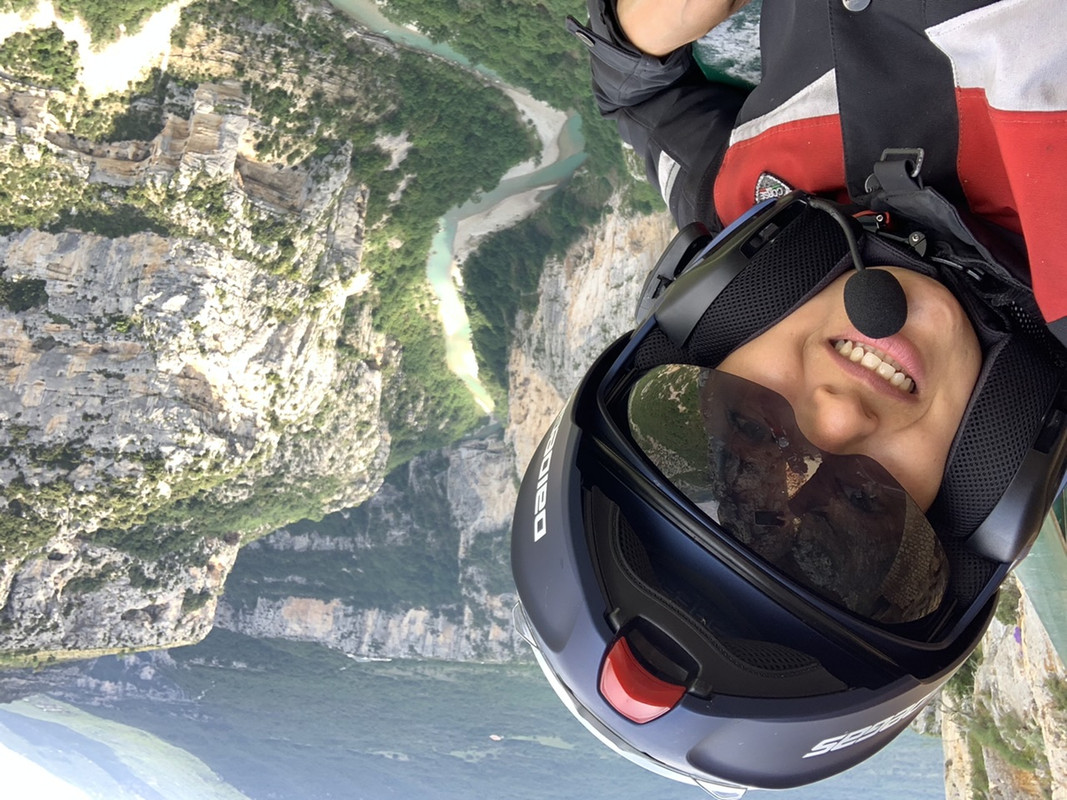 940F844F-98EE-410B-8308-DD1F24B3D13B