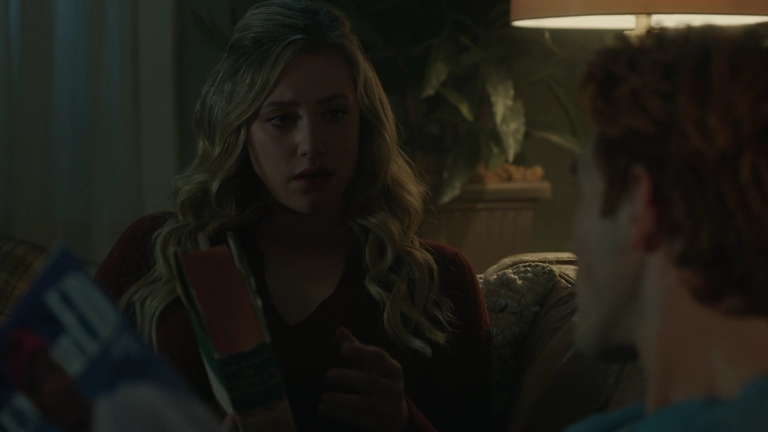Riverdale.S06E01.Benvenuti.a.Rivervale.WEBMux.ITA.ENG.AAC.x264-BlackBit[screenshot 6]
