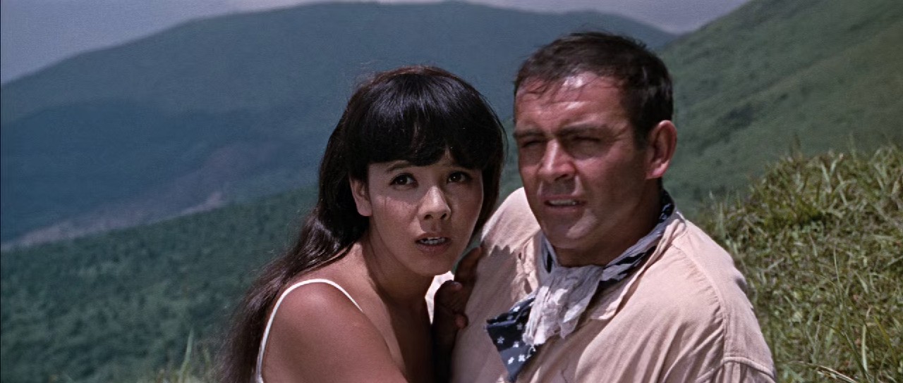 You-Only-Live-Twice-1967-Blu-Ray-Hindi-English-1080p-10bit-x265-HEVC-DDP-5-1-ESub-mkv-0005