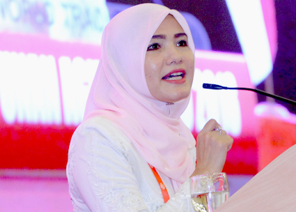 ZAHIDA-ZARIK-KHAN-1.jpg