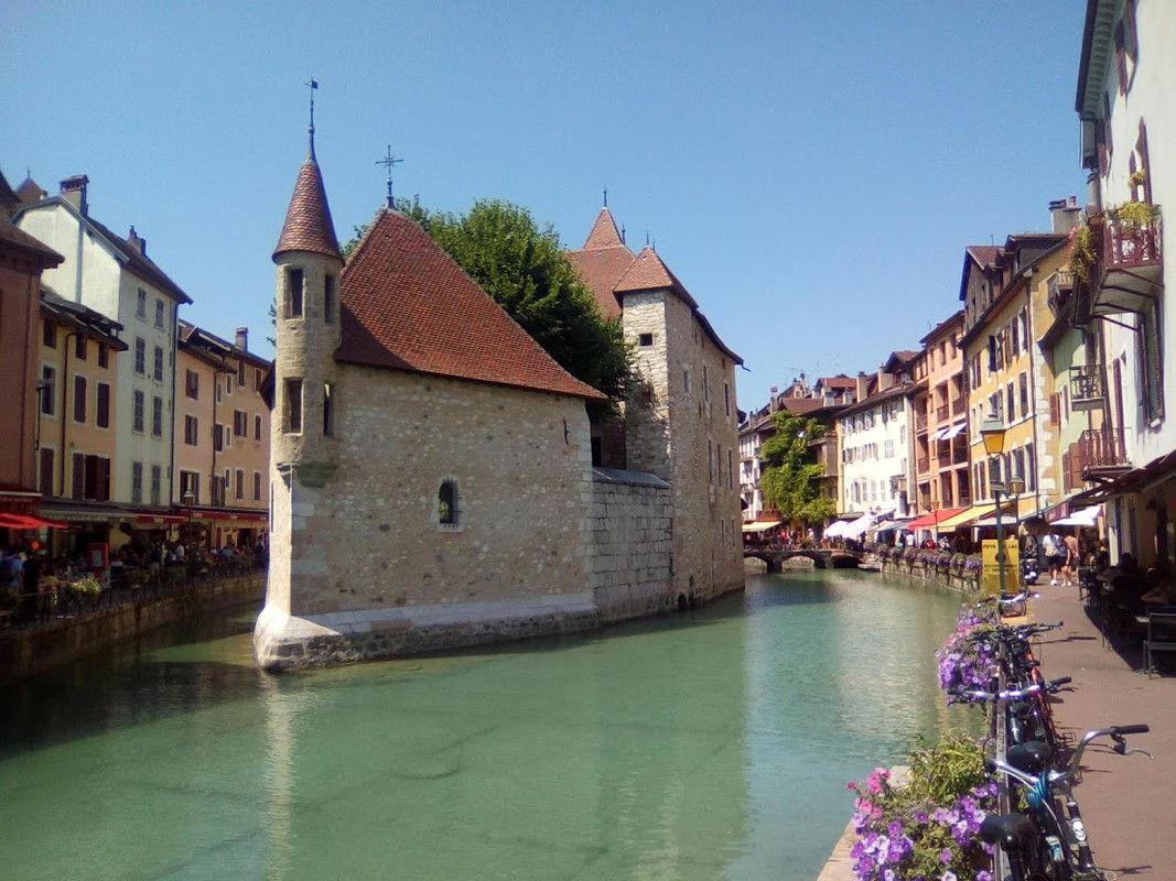 Annecy2.jpg