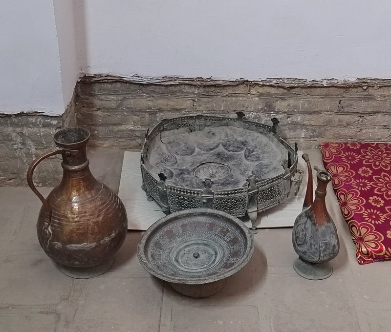 https://i.postimg.cc/5tWj1vG1/11-IMG-20230418-112434.jpg