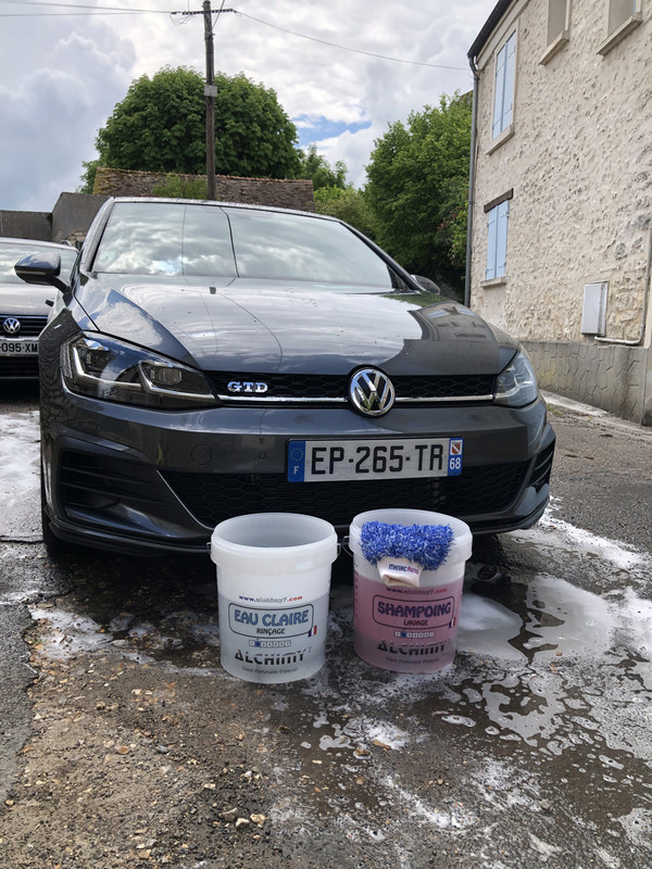 862283C5-10E2-4F22-926E-FD3FB1320106