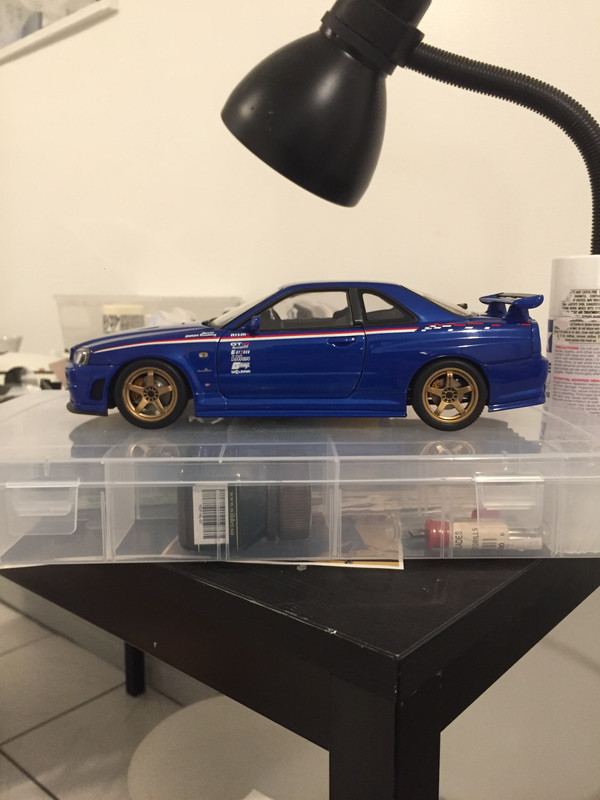 Autoart R34 Skyline Sports Resetting wheel swap | DiecastXchange Forum