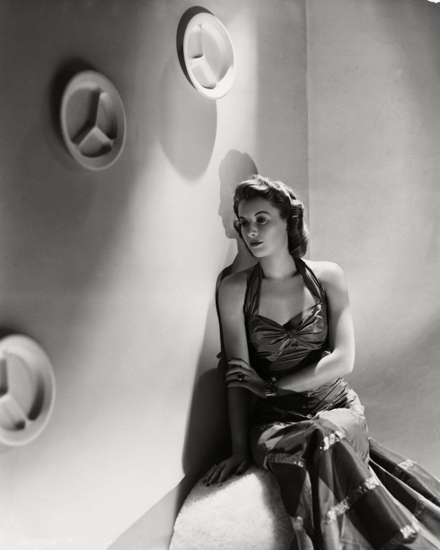barbara_stanwyck_e10