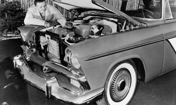 1956 Chrysler turbine car  1955-Plymouth-Turbine-engine