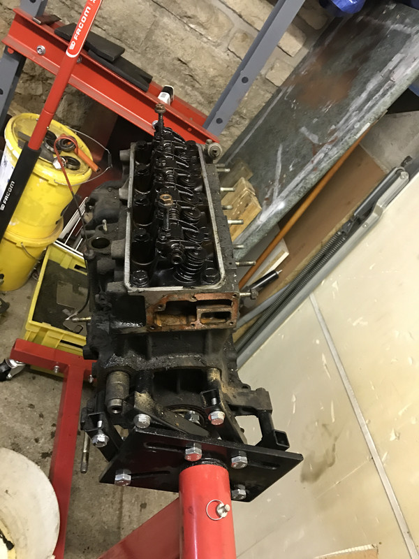 Restauration 4L (1118)