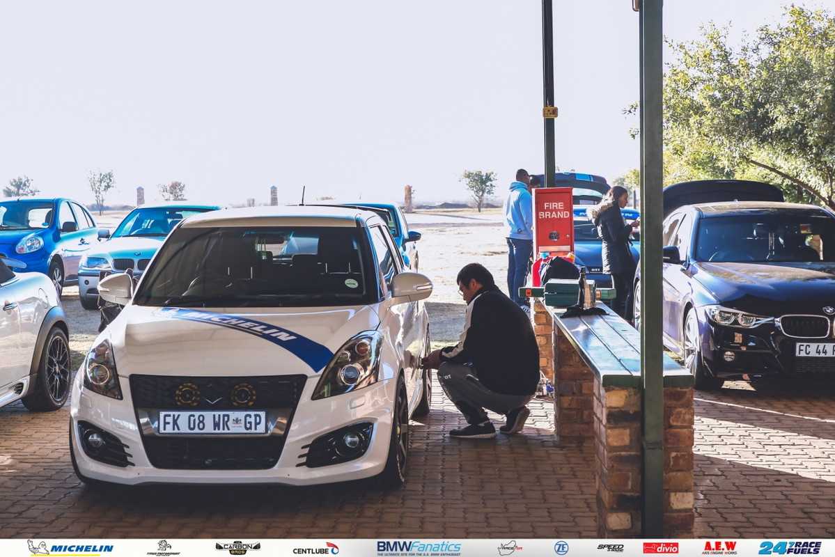 BMWFanatics RD19 Divio (30)