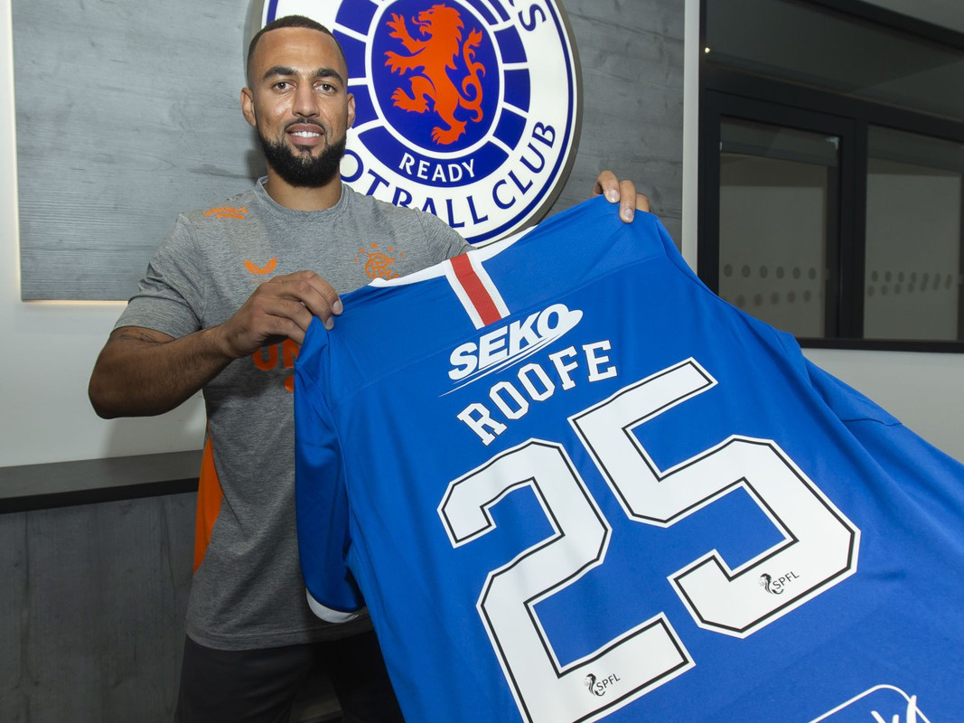 01C2FFA1-852E-4818-AF0E-6EA9CD0CEFCF