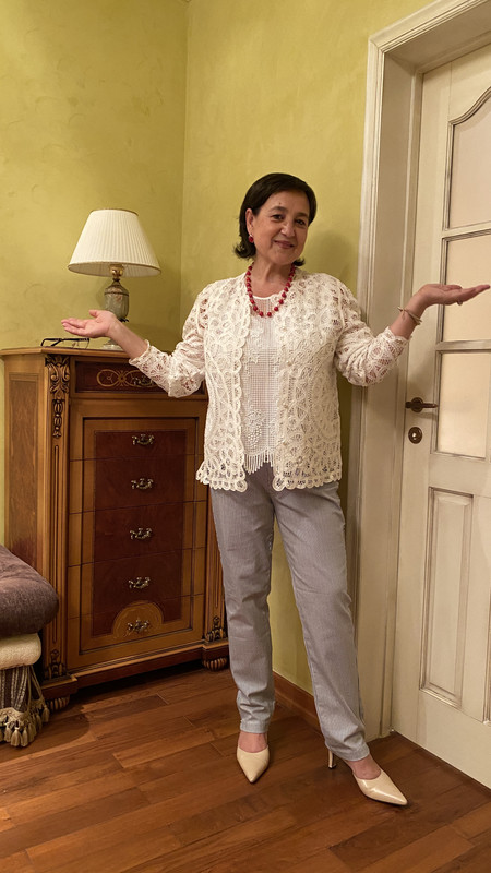 7DEAAF19-6B6A-4EE6-A433-5C34512CC8CF