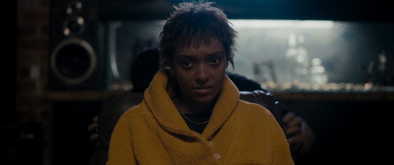 Talk.to.Me.2022.2160p.WEB-DL.HDR.DV.HEVC-Нечипорук.mkv_snapshot_00.18.28.583