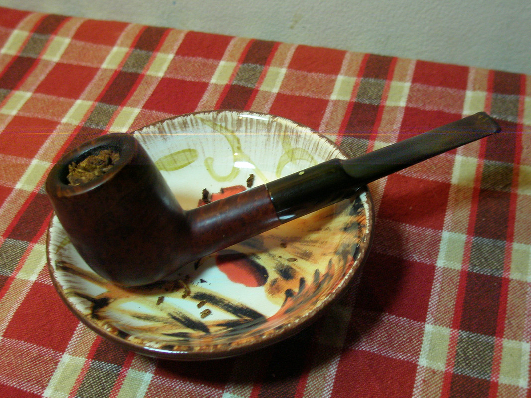 Dunhill-billiard-w-saddle-stem.jpg