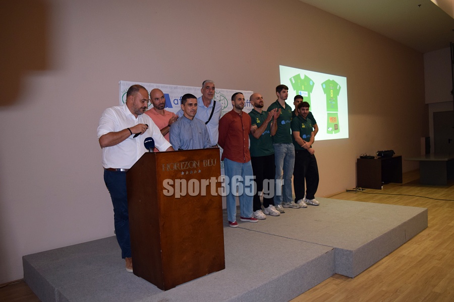 , &Kappa;&alpha;&lambda;&alpha;&mu;ά&tau;&alpha; 80: &Tau;ί&mu;&eta;&sigma;&epsilon; &chi;&omicron;&rho;&eta;&gamma;&omicron;ύ&sigmaf; &kappa;&alpha;&iota; &upsilon;&pi;&omicron;&sigma;&tau;&eta;&rho;&iota;&kappa;&tau;έ&sigmaf;, &pi;&alpha;&rho;&omicron;&upsilon;&sigma;ί&alpha;&sigma;&epsilon; &tau;&eta; &phi;&alpha;&nu;έ&lambda;&alpha; &kappa;&alpha;&iota; &tau;&omicron; ό&rho;&alpha;&mu;&alpha; &gamma;&iota;&alpha; &tau;&eta; Volley League – &Phi;&omega;&tau;&omicron;&gamma;&rho;&alpha;&phi;ί&epsilon;&sigmaf; &kappa;&alpha;&iota; &beta;ί&nu;&tau;&epsilon;&omicron;