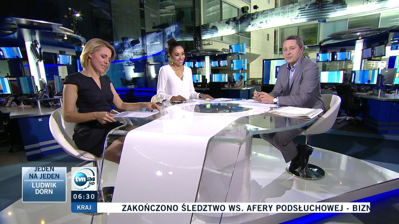 TVN_24_HD-18092015-0629.mts (0_01_04) 001677