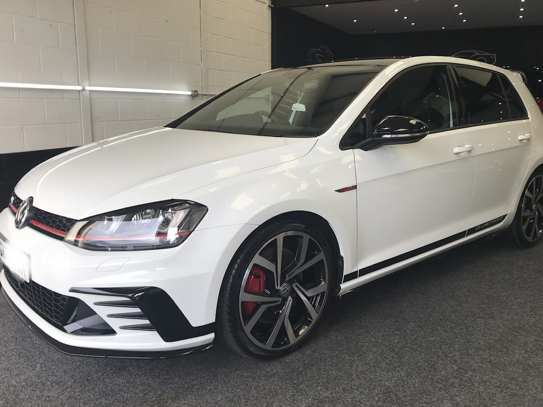 1AB61C9F-0D30-4AB8-8769-8B3BFBBD1617