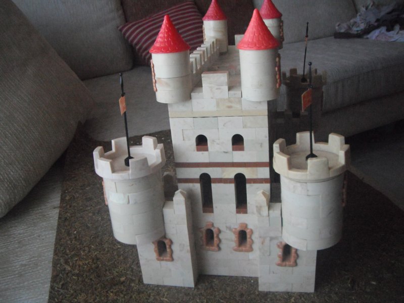 Castillo Encantado de GECCO según Exin - Costado