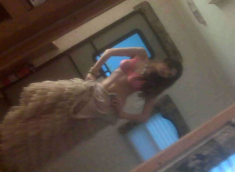 Lake-Bell-Nude-Leaked-The-Fappening-Blog-com-27-768x561