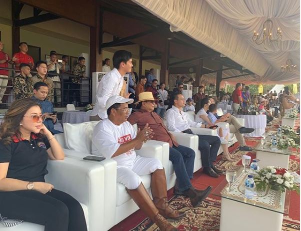 Potret Hotman Paris bersama Prabowo Subianto