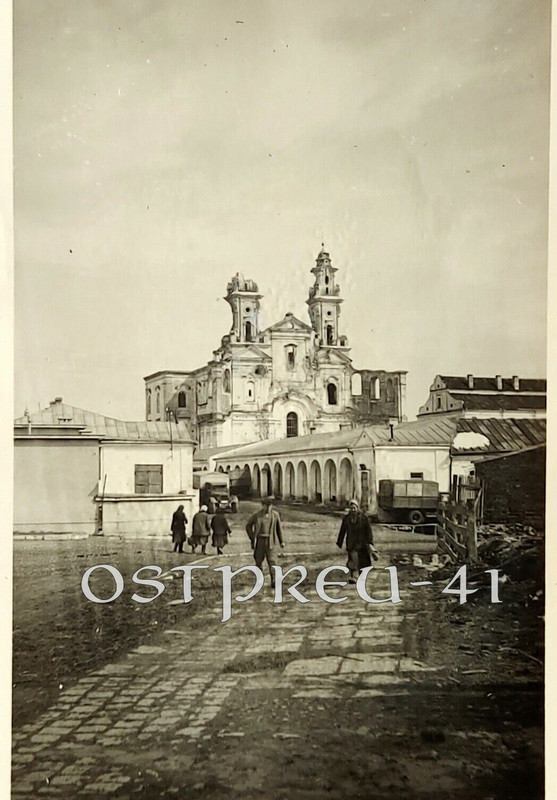 Orig. Foto Pinsk Belarus 2WK Kathedrale Synagoge 1944 Straßenszene Polen WW2