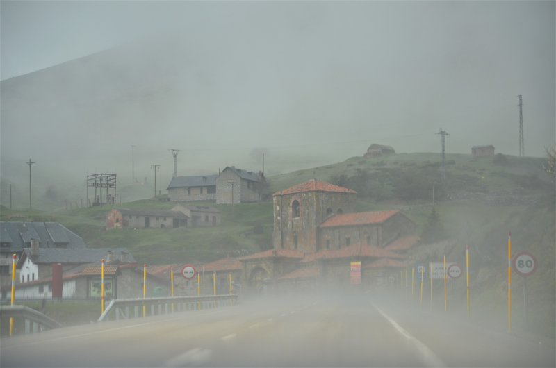 PUERTO DE PAJARES-15-5-2013-LEON/ASTURIAS - Paseando por España-1991/2016 (10)