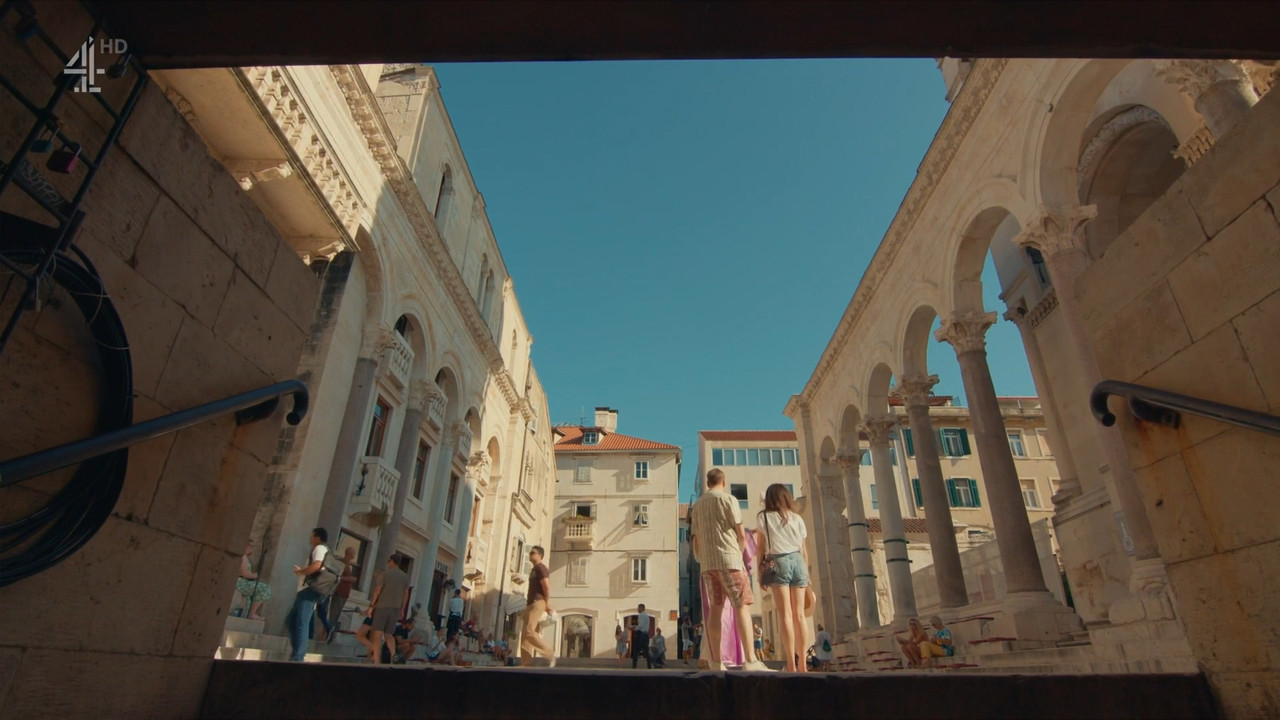 2022-04-11_21_30_Chan4_Travel-Man-48-Hours-In-Split_10x2.mp4_snapshot_27.39.185