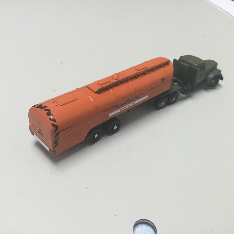 09F438D0-FAEA-43E6-AD90-B9F744B81721