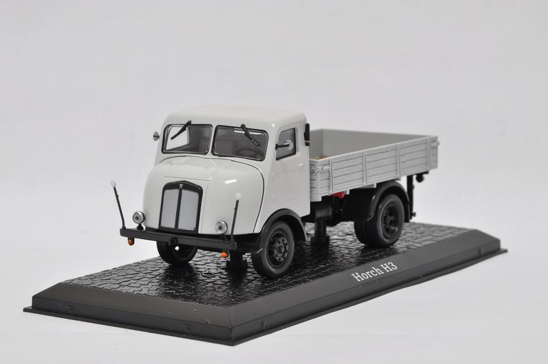 Horch H3 LKW grey (1)