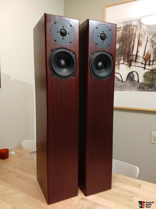 2254867-faff3bab-totem-staff-speakers-ma