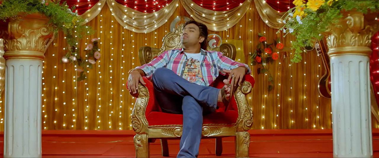 Ya Yaa 2013 WebRip [Tamil] 480p, 720p Screenshot