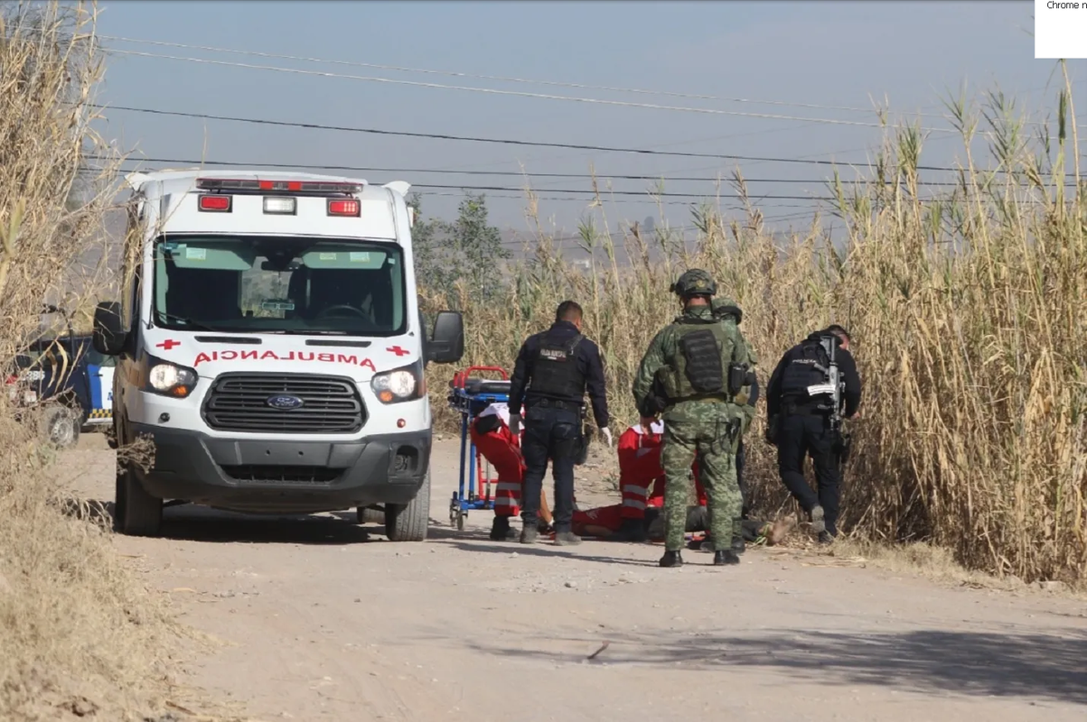Hallan a joven en río de Guanajuato con una bala en la cabeza, pero vivo