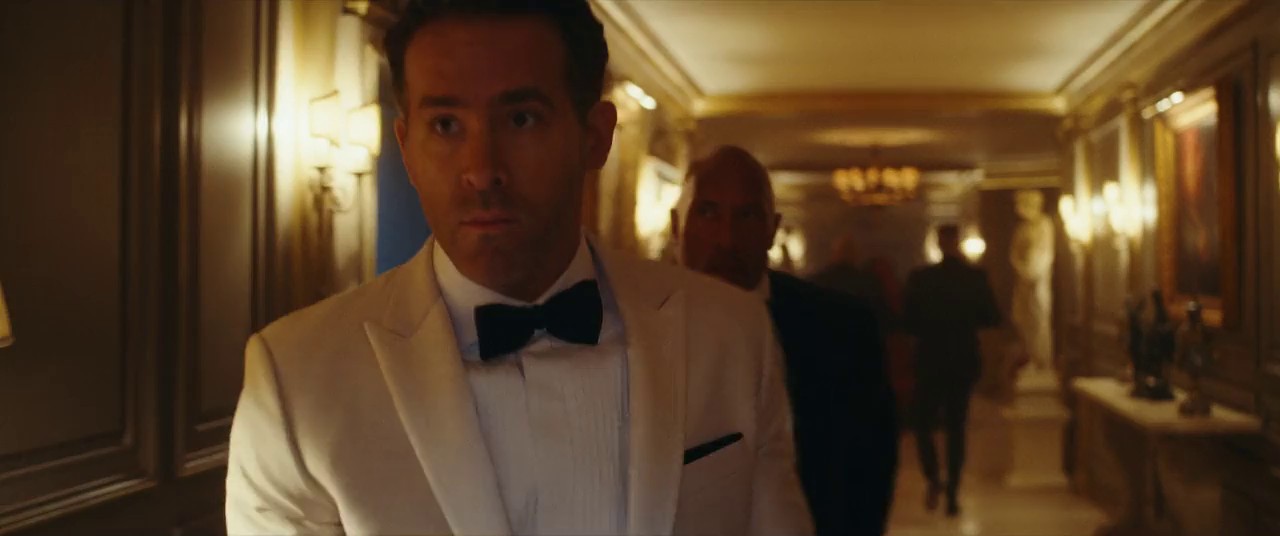 Red-Notice-2021-Hindi-English-720p-x264-AVC-AAC-2ch-MSub-mkv-0003