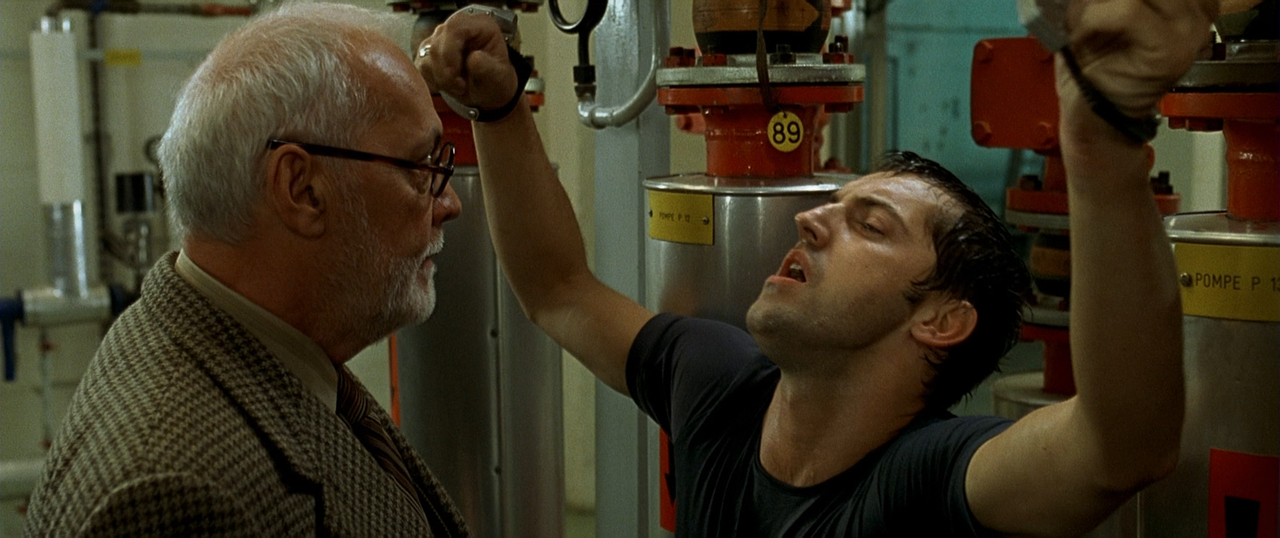 Белфегор призрак Лувра.2001.1080p077779