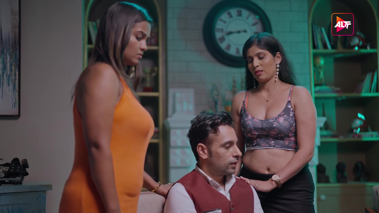 vlcsnap-2025-06-24-00h38m29s330